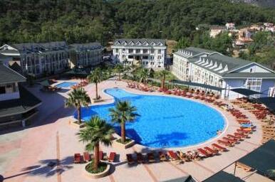 Green Forest Hotel - Photo2