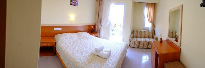 Hotel Imparator Oludeniz - Photo2