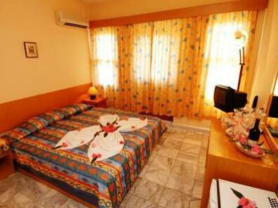 Ova Resort Hotel - Photo2