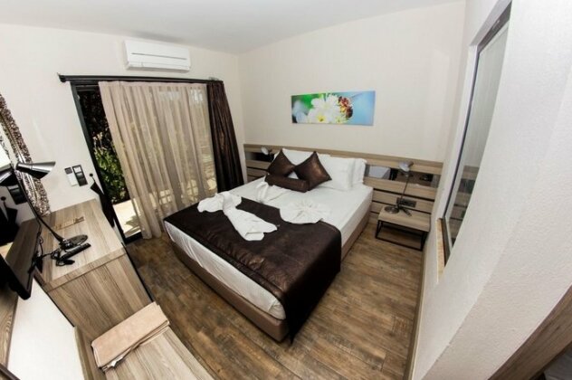 S3 Seahorse Beach Club - Photo5