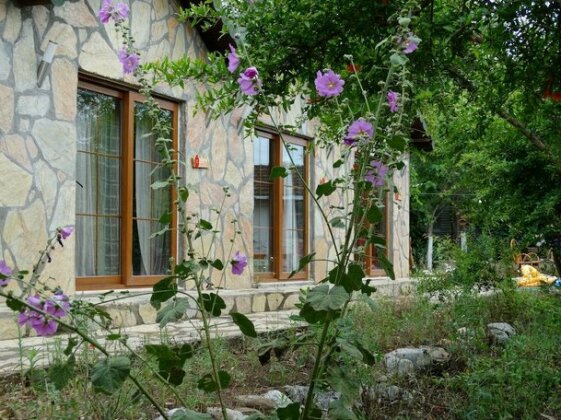 Nar Pansiyon