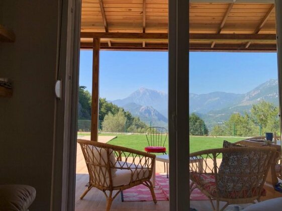 Olympos Zaray - Our Ozmanic Hide-Away - Photo2