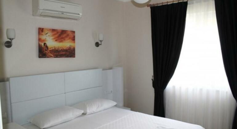 Mandarin Bungalow - Photo4