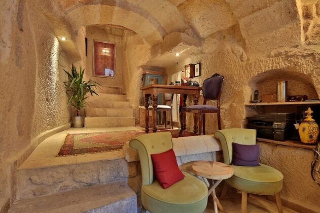 Elaa Cave Hotel - Photo2