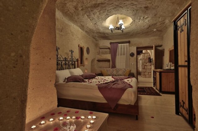 Fosil Cave Hotel - Photo2
