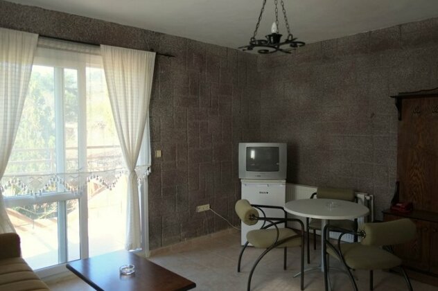 Babylon Gardens Apart Suite - Photo2