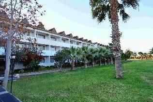C Et H Hotel - Photo3