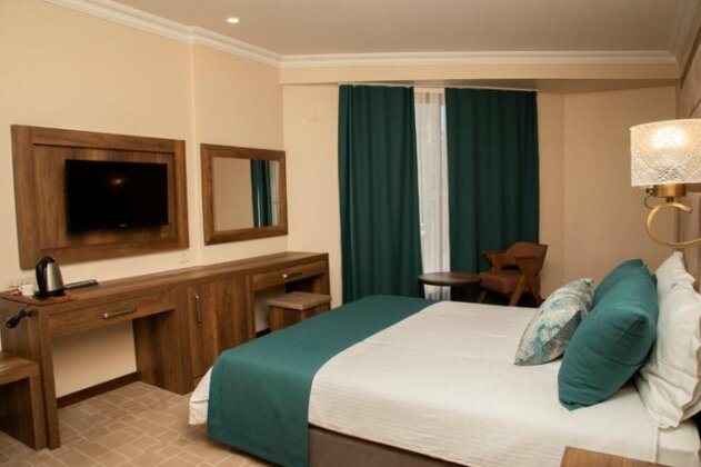 Ardy's Hotel - Photo4