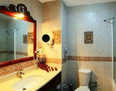 Elruha Hotel - Photo3