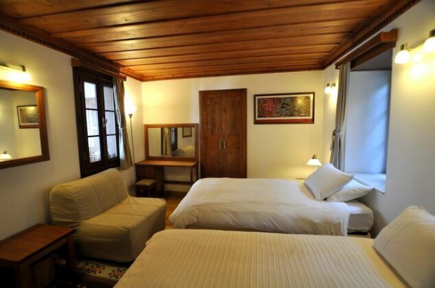 Ionia House - Photo3