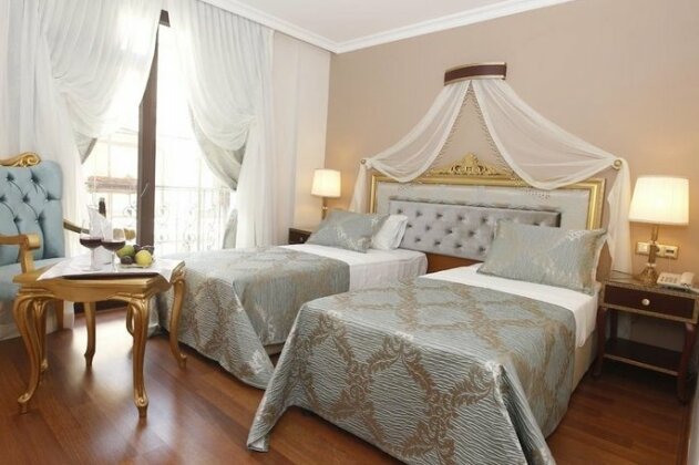 Saint John Hotel - Photo4