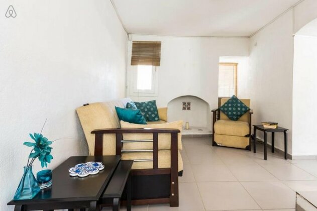 Tarcy House - Photo2