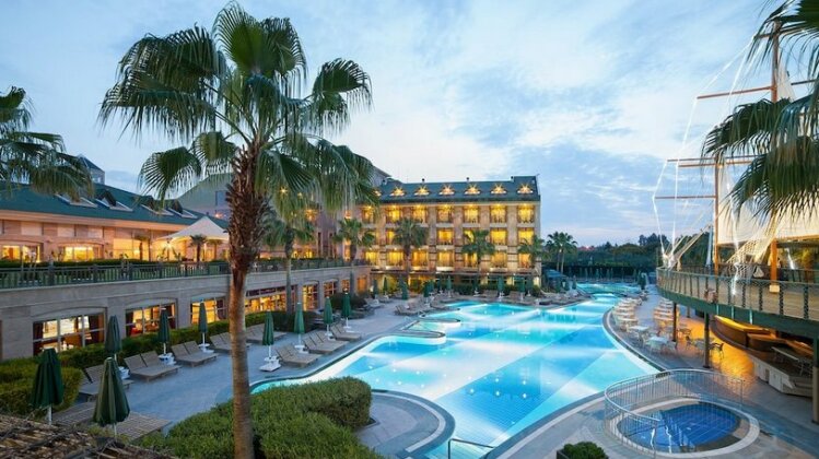 Can Garden Resort - Photo2