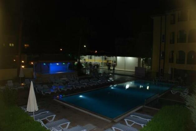 Erika Garden Apart Hotel - Photo2