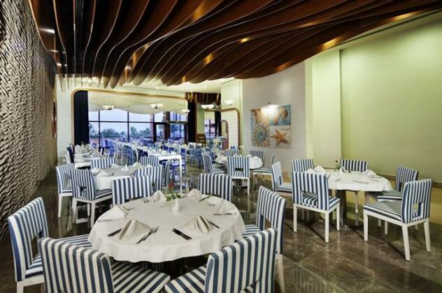 Grand Side Hotel - Photo5