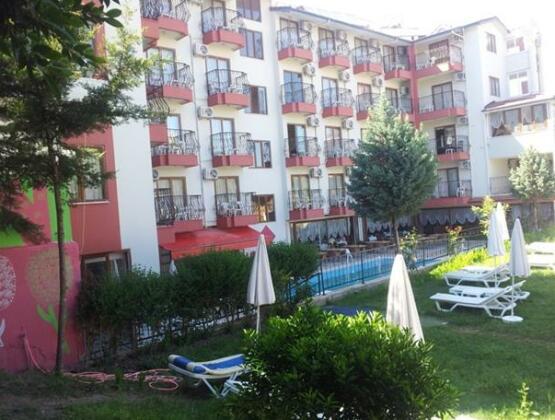 Inside Hotel - Photo2