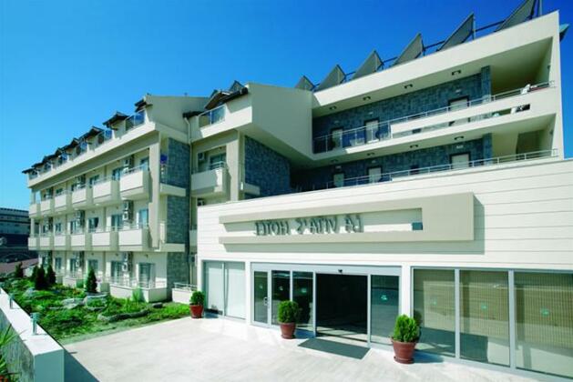 La Vitas Hotel - Photo2