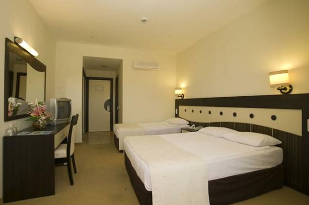 La Vitas Hotel - Photo4