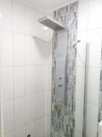 Palm Garden Apartments Side - Photo4