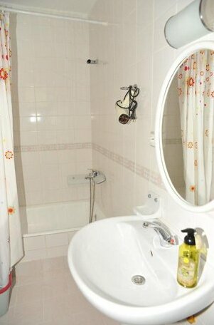 Panorama Apartments Side - Photo4