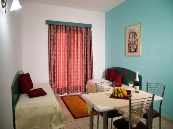 Safran Apartments - Photo5