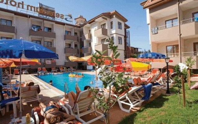 Selenium Hotel - Photo4