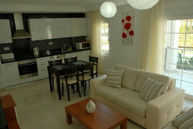 Side Aquamare Residence - Photo3
