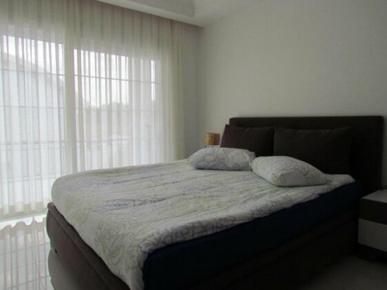 Side Aquamare Residence - Photo4
