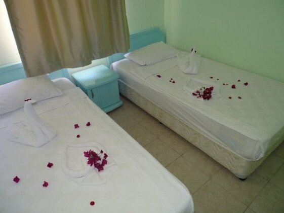 Side Forever Apart Otel - Photo3