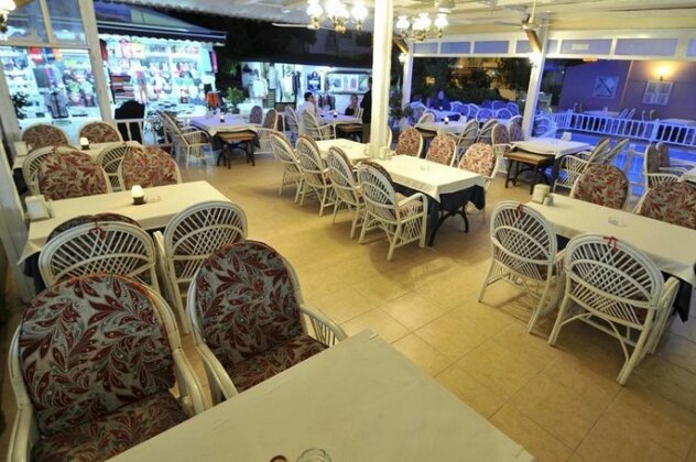 Sun Kiss Hotel - Photo4