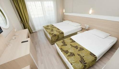 Sweet Park Hotel - Photo4