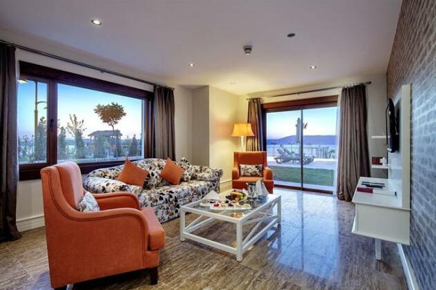 Euphoria Aegean Resort & Spa - Photo2