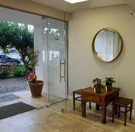 Teos Lodge - Photo4