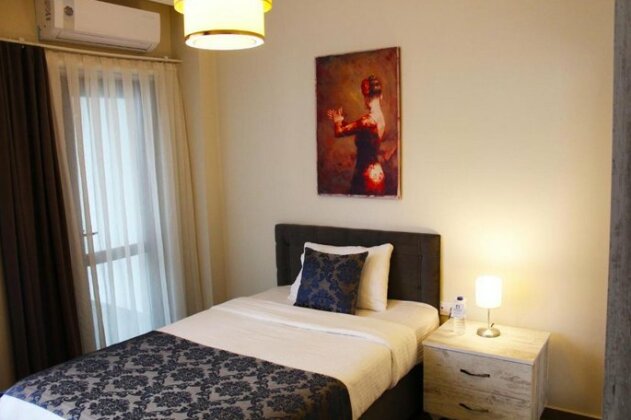 12 Rooms Hotel - Photo3