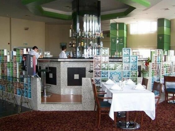Yayoba Hotel - Photo4