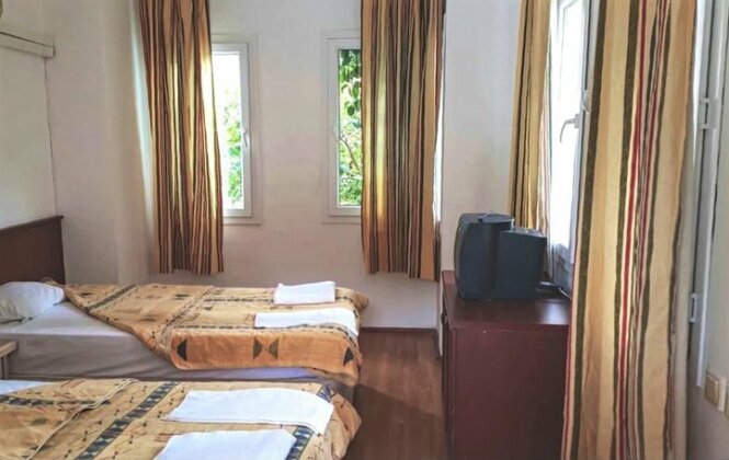 Residence Garden Hotel - Photo4
