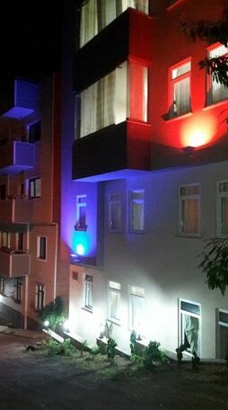 Elit Kurdal Apartment