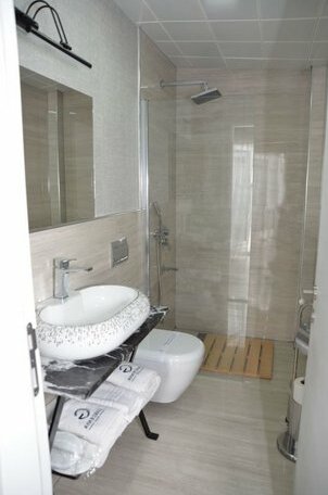 Gardenya Suite Hotel - Photo3