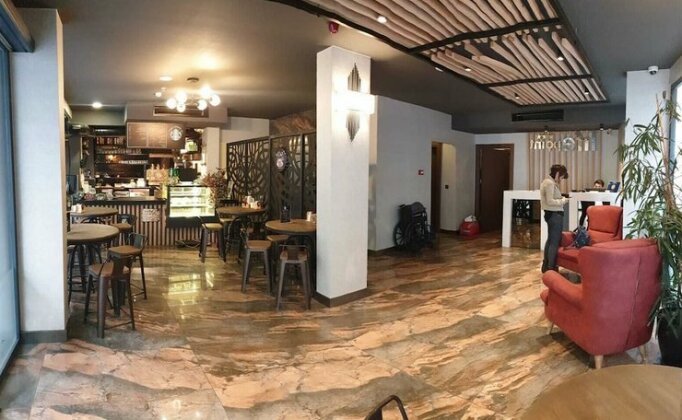 Life Point Hotel - Photo2