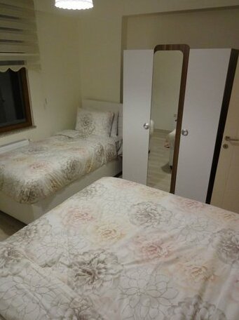 Luxerious Three Bedroom Apartment - Photo2