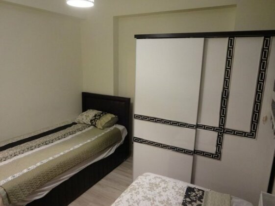 Luxerious Three Bedroom Apartment - Photo5