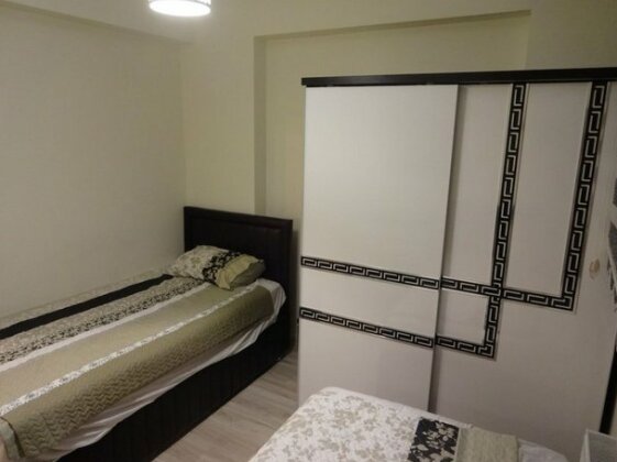 Luxerious Three Bedroom Apartment - Photo5