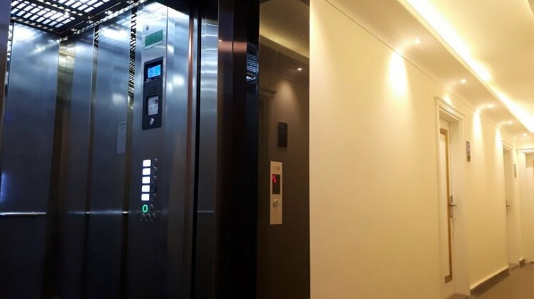 Mavili Suites - Photo3