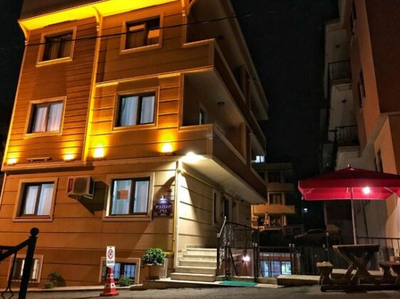 Mazlum Apart