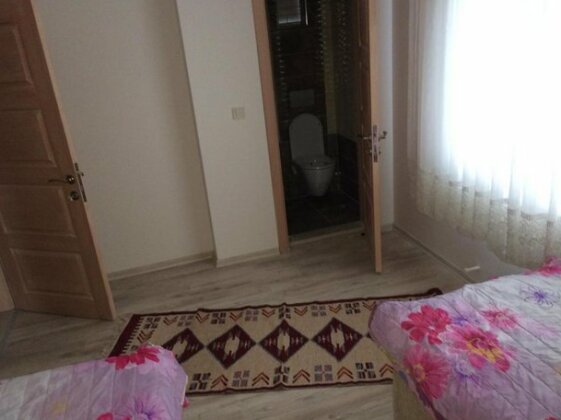 Menekse Apart 2 - Photo2