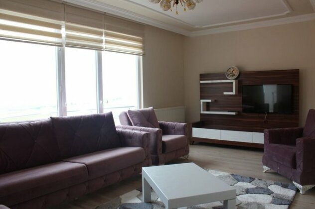 Rahal VIP 1 - Photo3