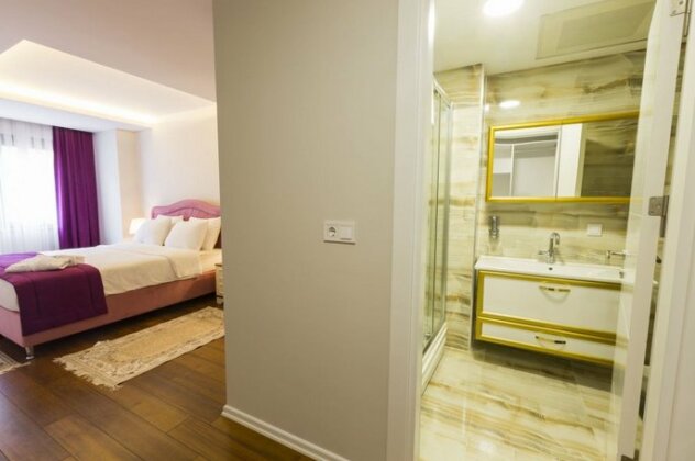 Royal Axis Suites Hotel - Photo3