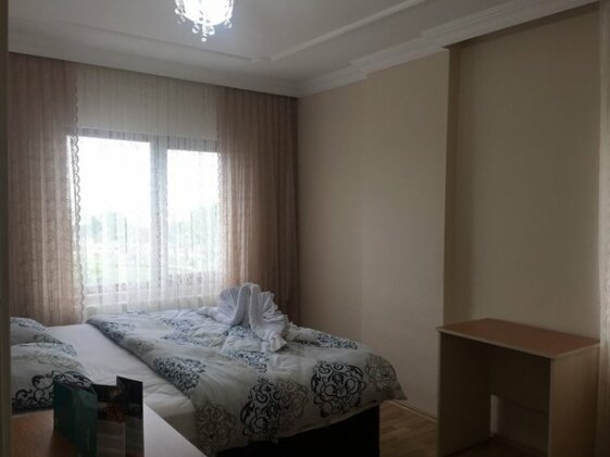 Travel In Home - Photo3