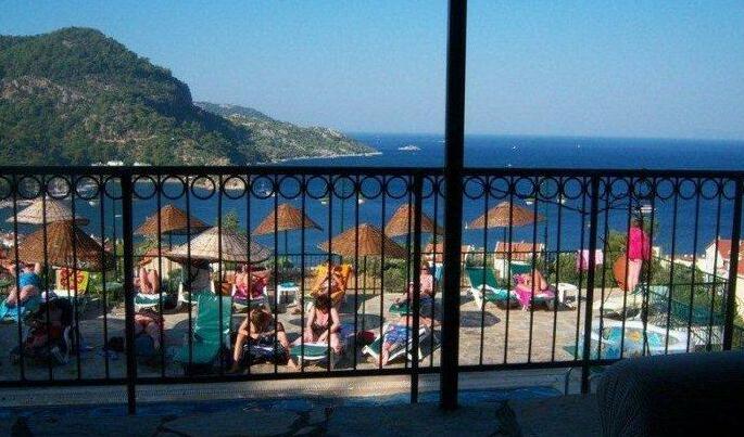 Serena Suites Apart - Photo2