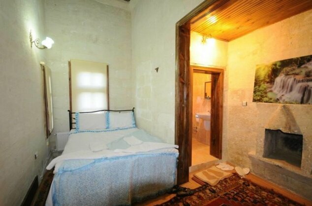 Born Hotel Old House - Photo5